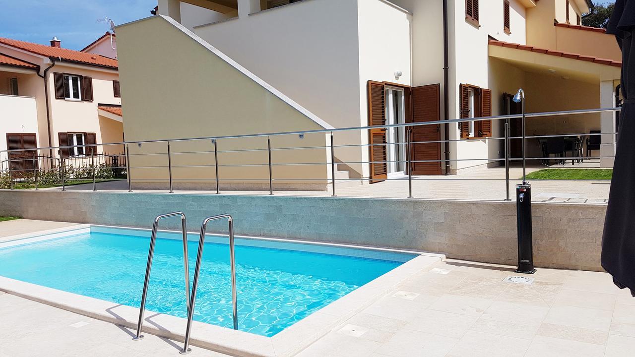 Villas Simag Banjole Extérieur photo