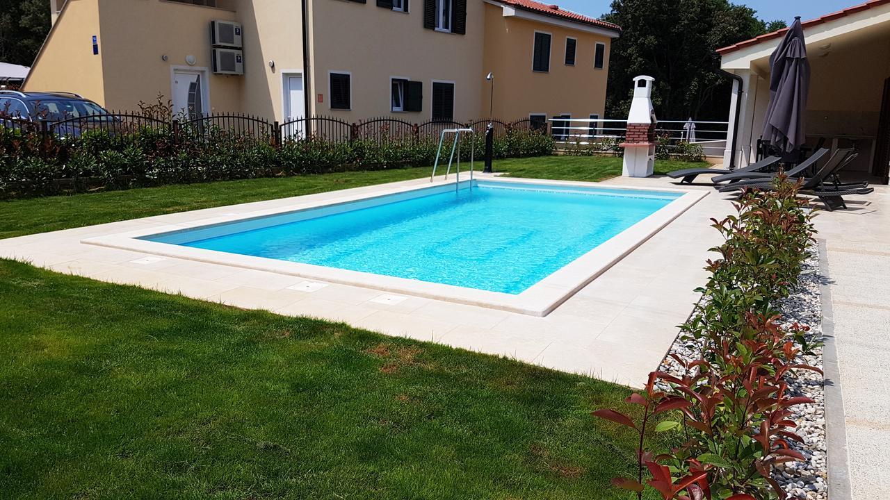 Villas Simag Banjole Extérieur photo
