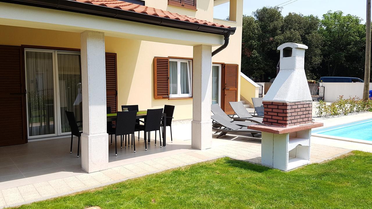 Villas Simag Banjole Extérieur photo